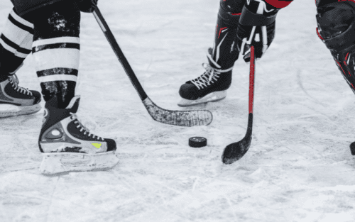 Eishockey: Verletzungsprävention und Regeneration nach Spielen